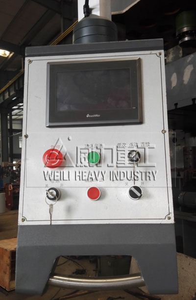 數控伺服控制系統