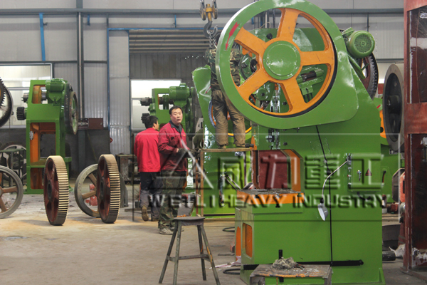 100噸固定臺沖床